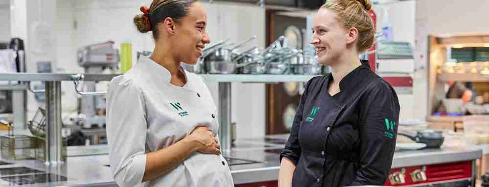 New Maternity Chef White Cropped